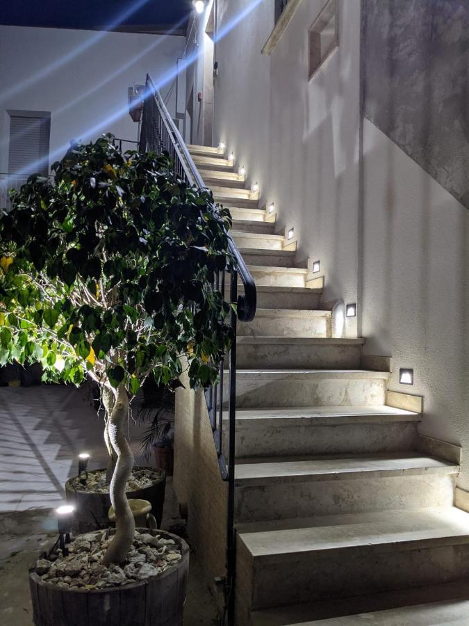 Il Cortile Degli Artisti Bed & Breakfast Marsala Exterior photo